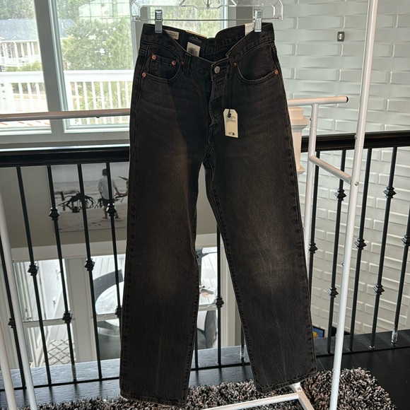 Levi’s 501 90’s jeans in black wash - Picture 3 of 5